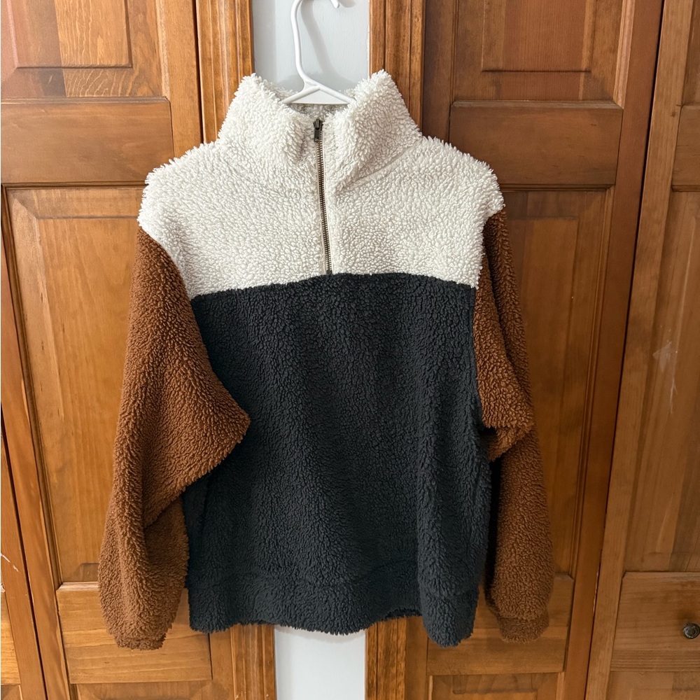 Universal Thread Off-White Sherpa Jacket